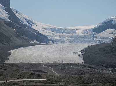 8月6日のコロンビア大氷原(アサバスカ氷河)